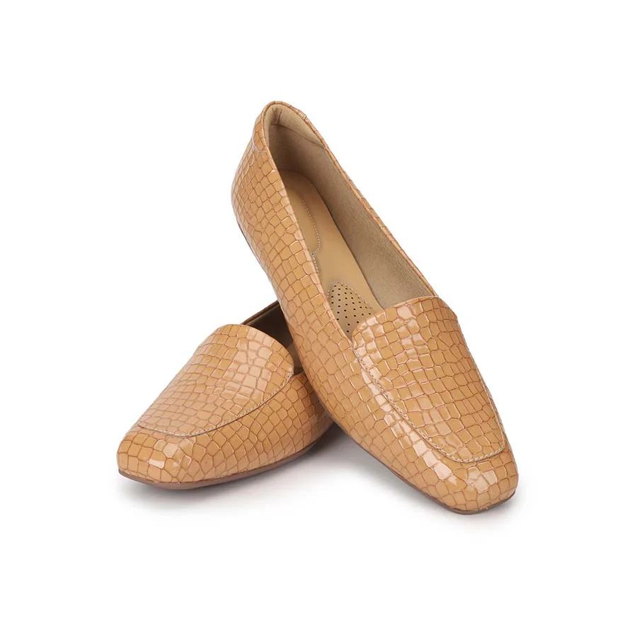 Bliss Casual Crocodile Printed Loafers for Women - Image 5