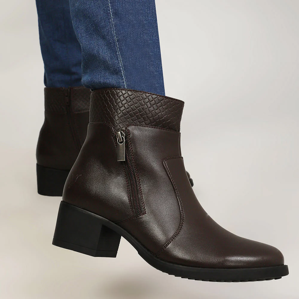 Slays Women Boots 001 for Women - Image 14